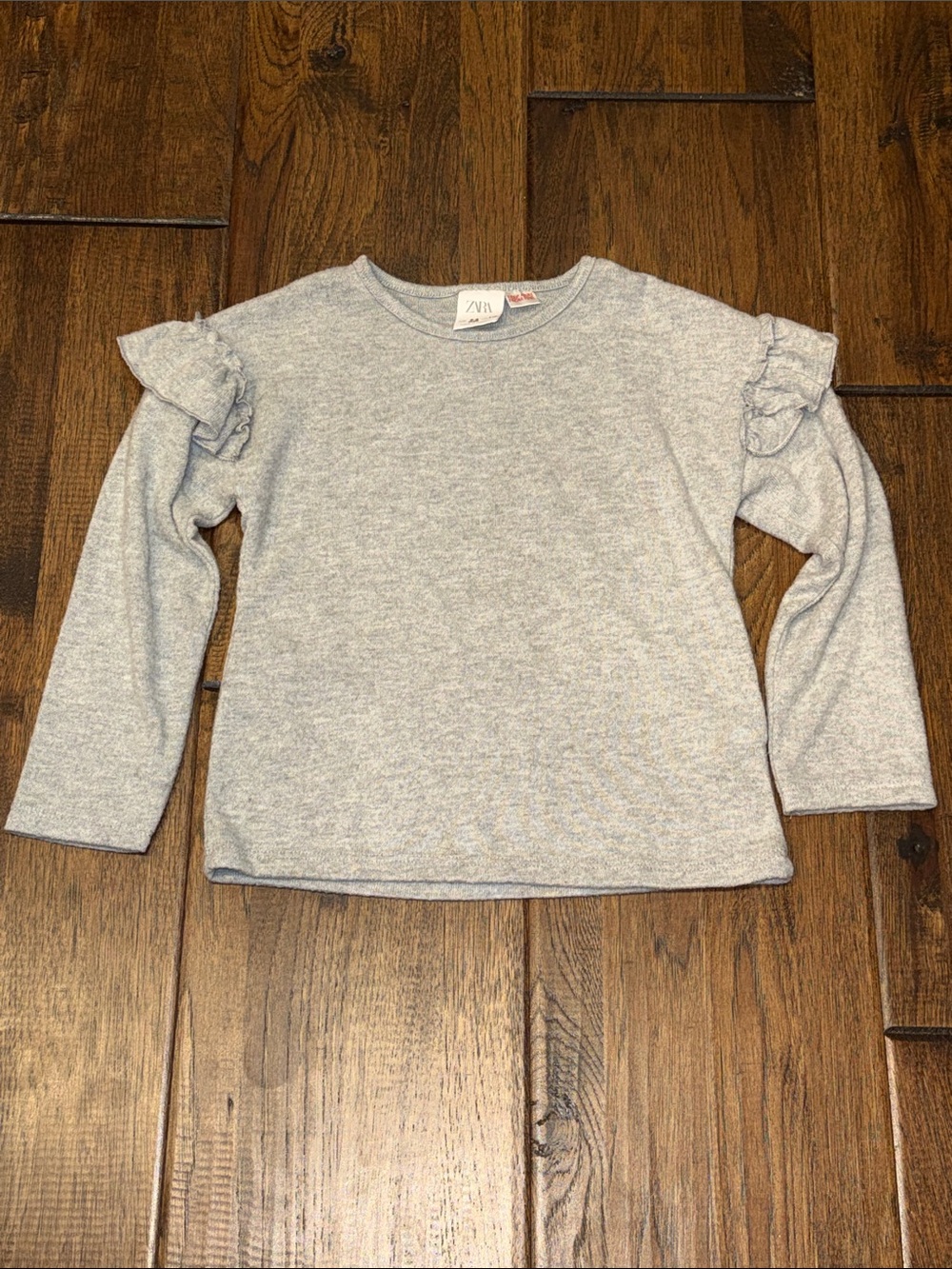Zara GIRLS SIZE 5-6 YEARS Light Gray Long Sleeve Ruffle Shoulder Top